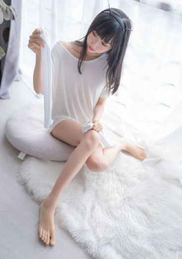 国产美女秀逼_1080韩国电影在线观看