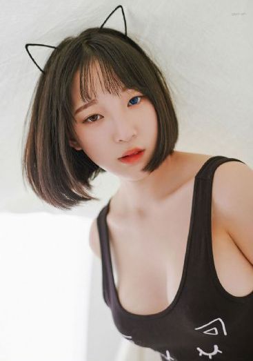 91蜜桃国产成人精品区在线观看_4K手机在线看