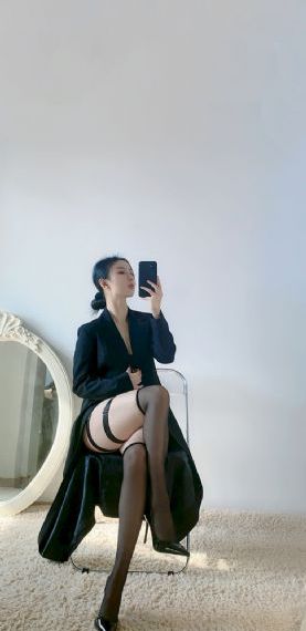 18禁真人床震无遮挡直播_高清免费播放