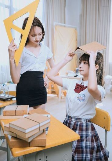 日韩乱伦在线_1080手机在线看
