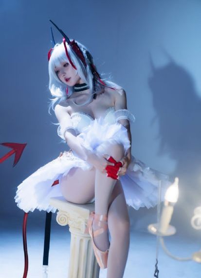 欧美女裤子_1080电影在线看